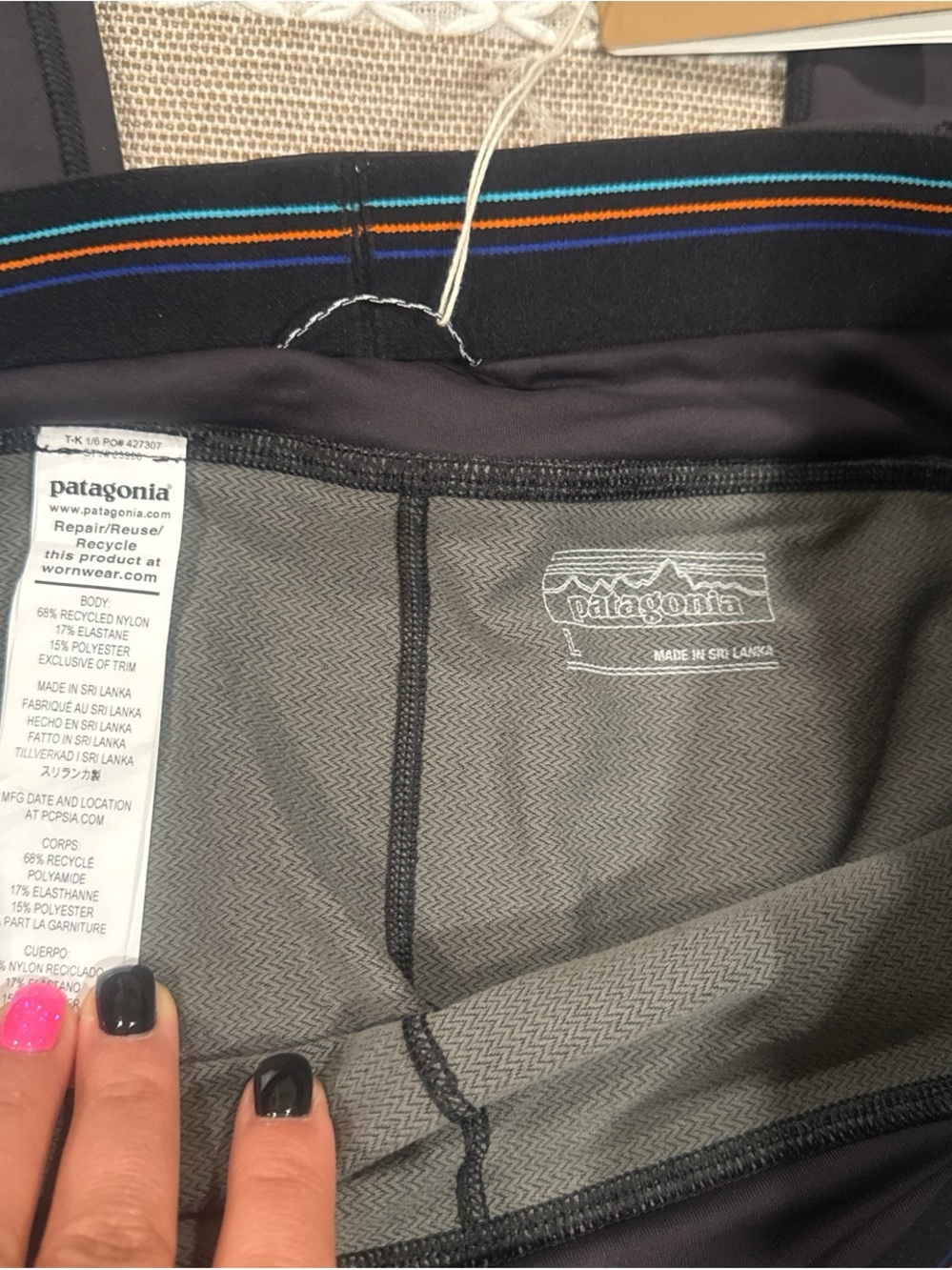 Patagonia Black Leggings - Picture 3 of 4